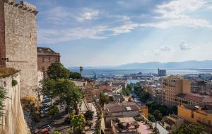 Cagliari dall’alba al tramonto